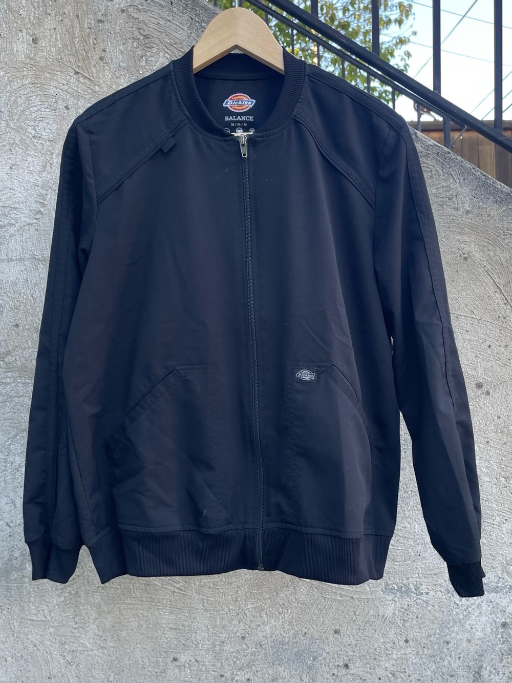 Black Dickies lightweight balance jacket size medium